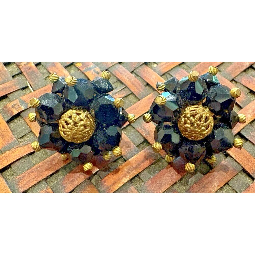 Vintage Black Cluster ClipOn Earrings Faceted Beads Gold Tone Unique handcrafted
